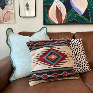 Vintage Southwestern Patterned Throw Pillow cover